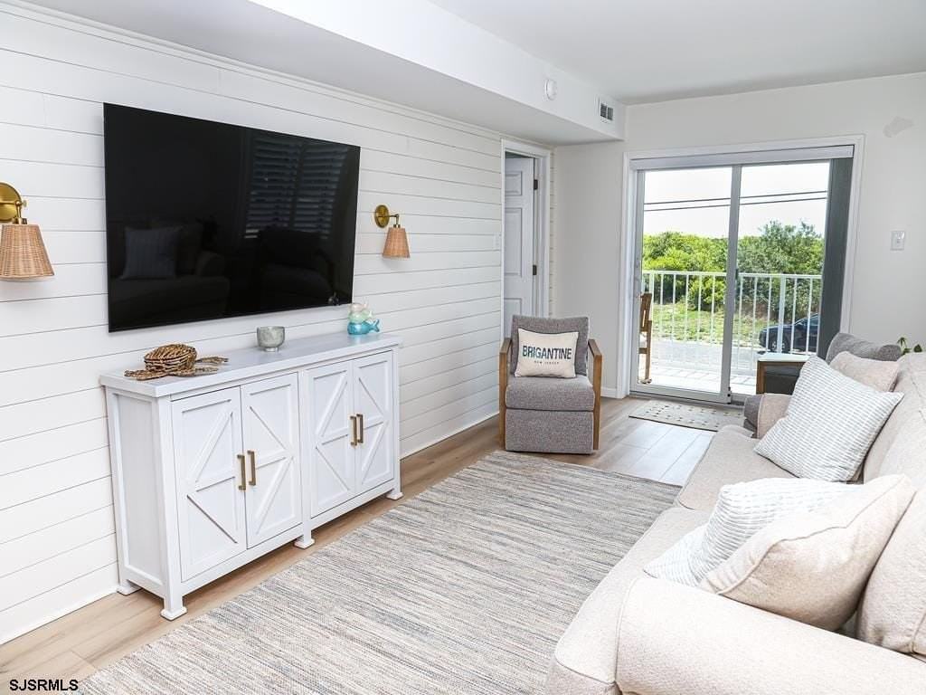 3901 Ocean Ave #1 - Photo 6 of 30