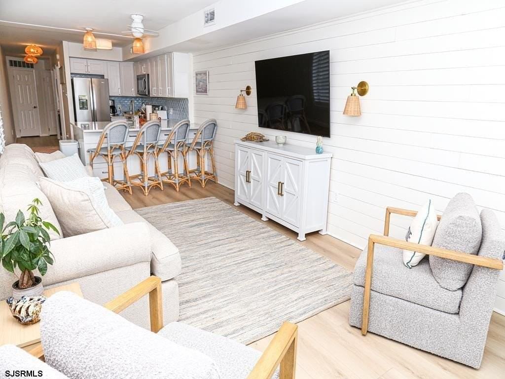 3901 Ocean Ave #1 - Photo 7 of 30