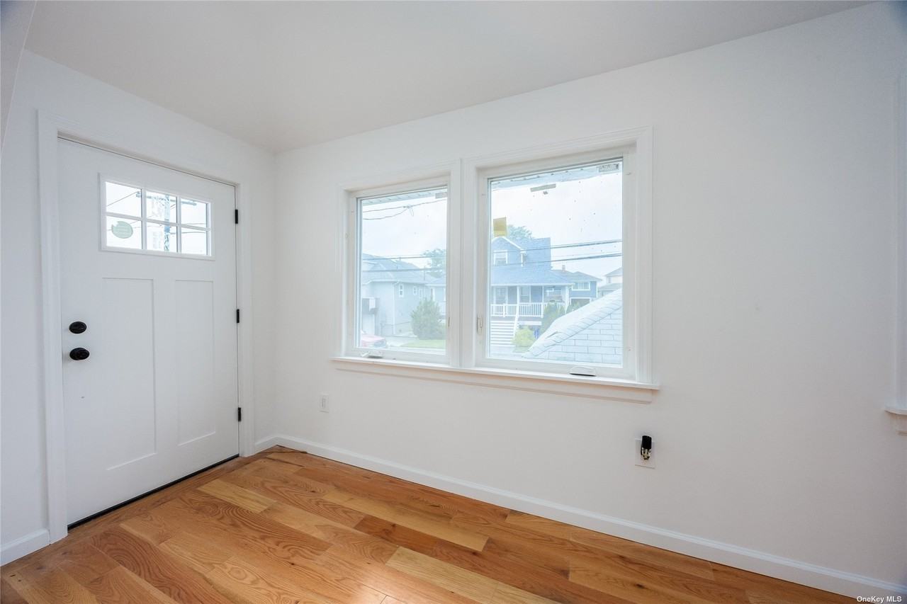 37 East Ave - Photo 3 of 34