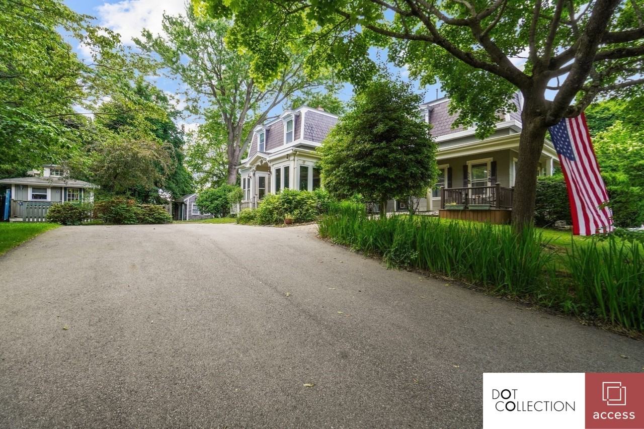 55 Caldwell St #2 - Photo 2 of 21