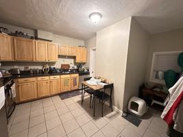 featured image of Hurd St #1