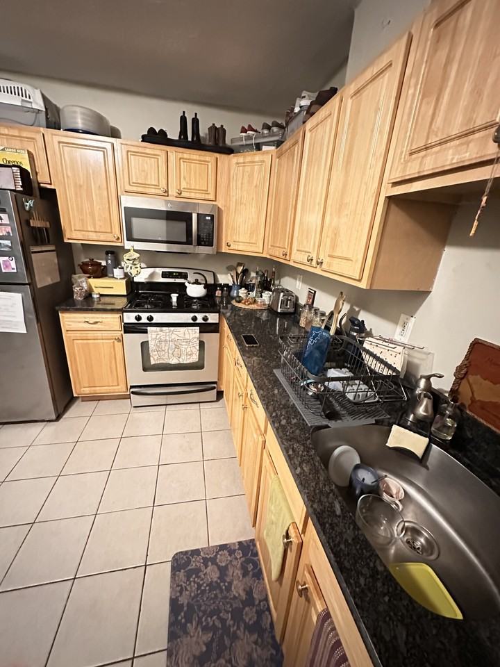 Hurd St #1 - Photo 2 of 12