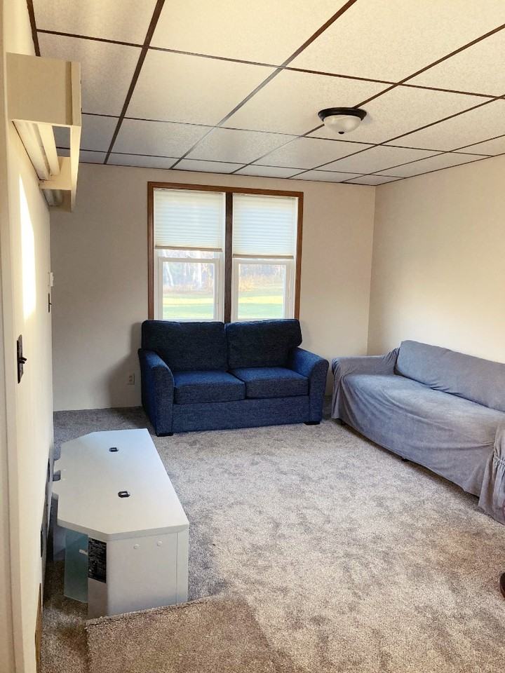 5212 Sunset Rd - Photo 2 of 12