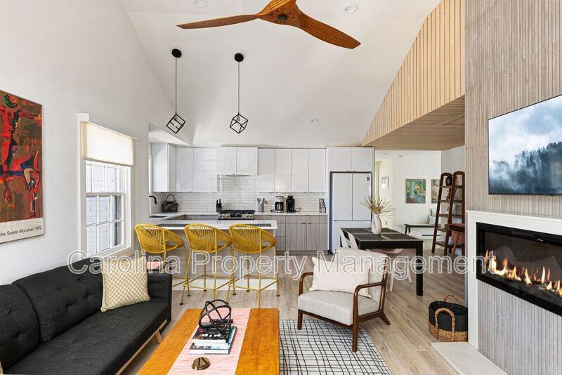 1901 S Mint St - Photo 4 of 37