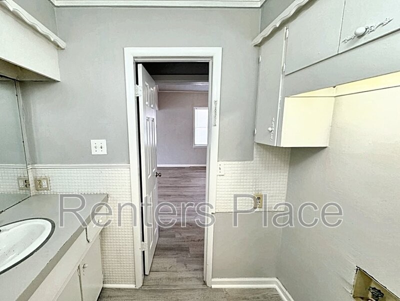 5 S Hickory St - Photo 6 of 9