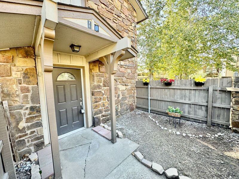 6526 S Memorial Dr #D - Photo 3 of 24