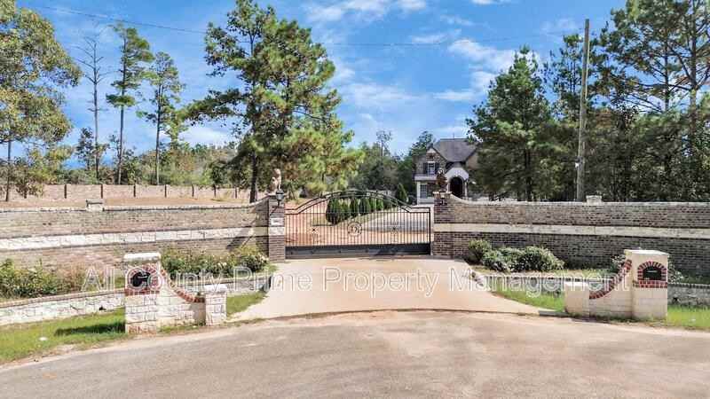 160 Forest Trace Ln - Photo 3 of 50