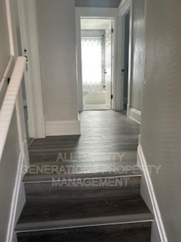3540 E 133rd St - Photo 6 of 21