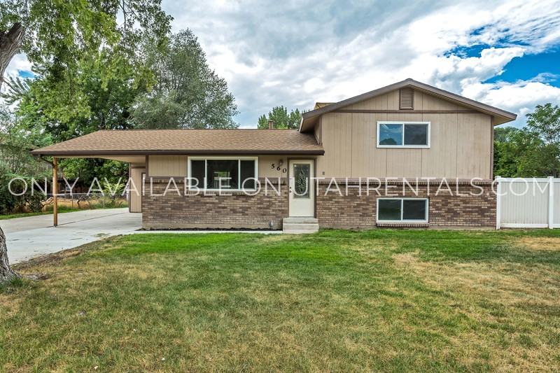 560 Sw - Photo 3 of 21