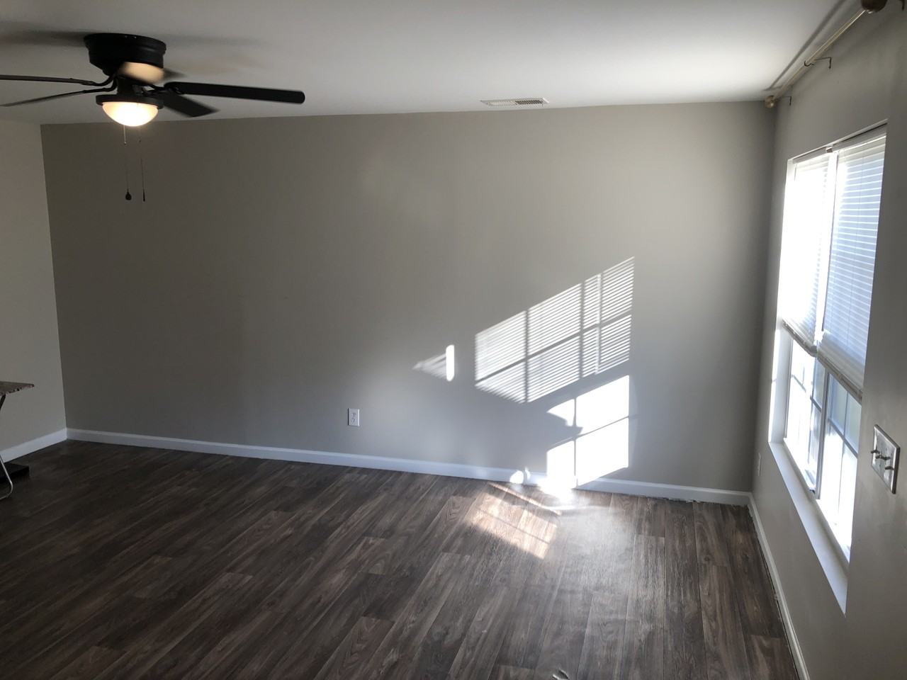 4584 Greenmanor Dr - Photo 3 of 29
