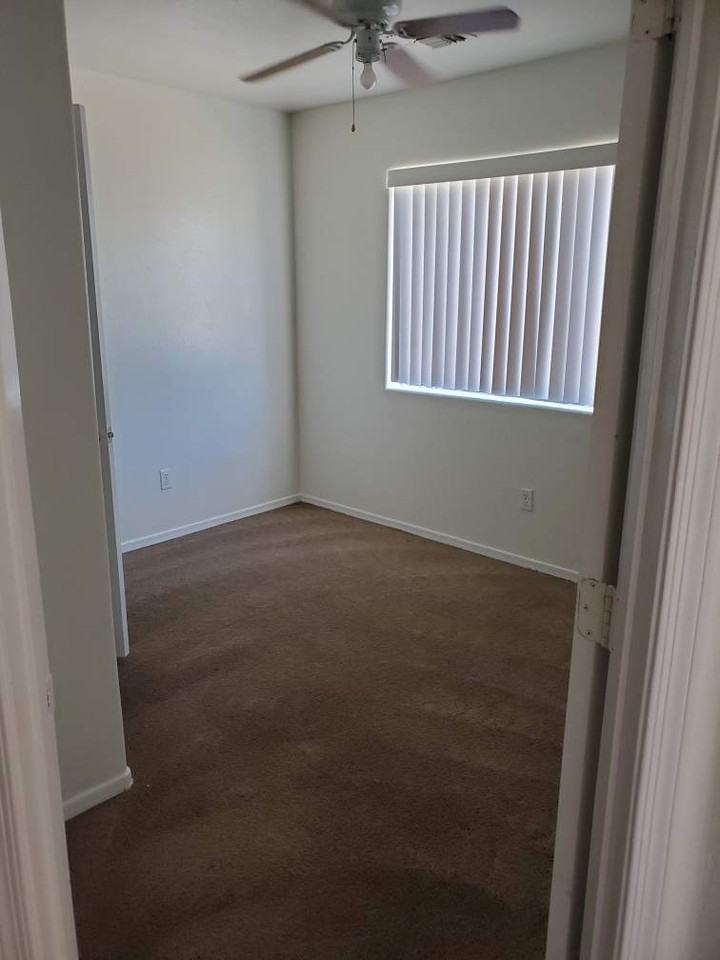 8251 W Mystery Dr - Photo 2 of 5