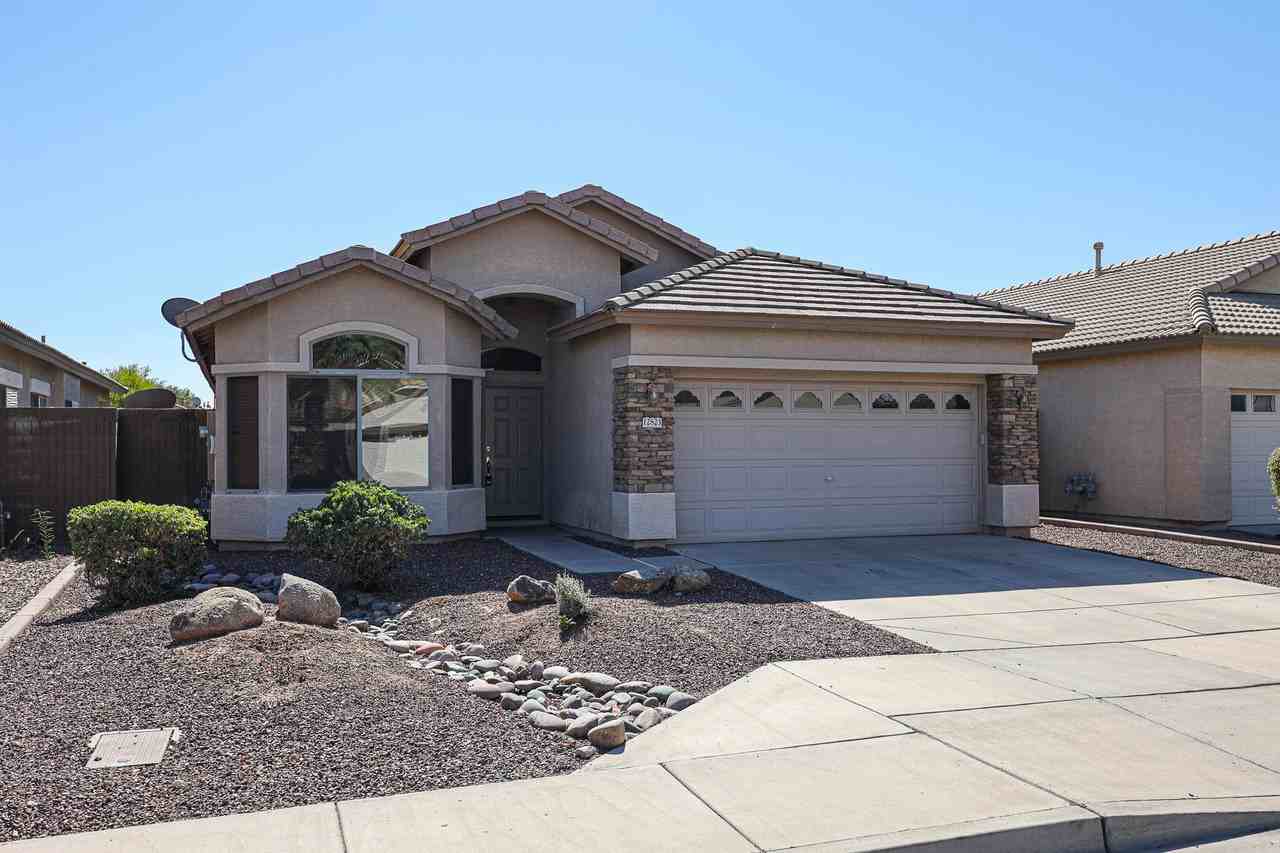 12823 W Modesto Dr - Photo 3 of 33