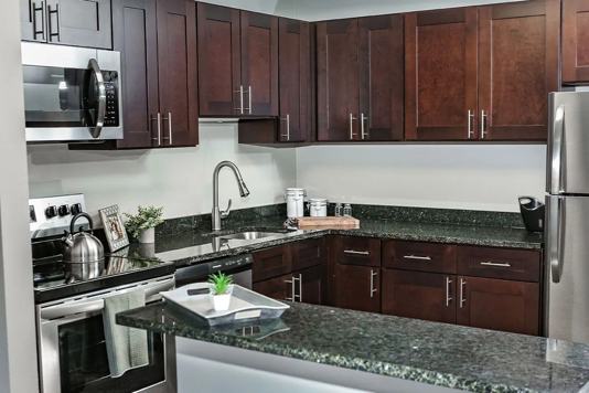 Lakeside Village Apartments - Portfolio 4 of 4