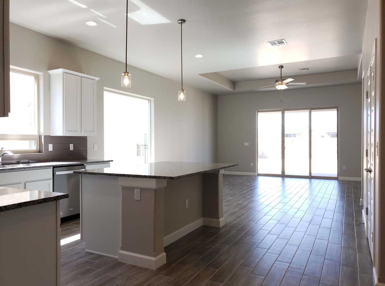6241 Quicksilver Street - Photo 6 of 28