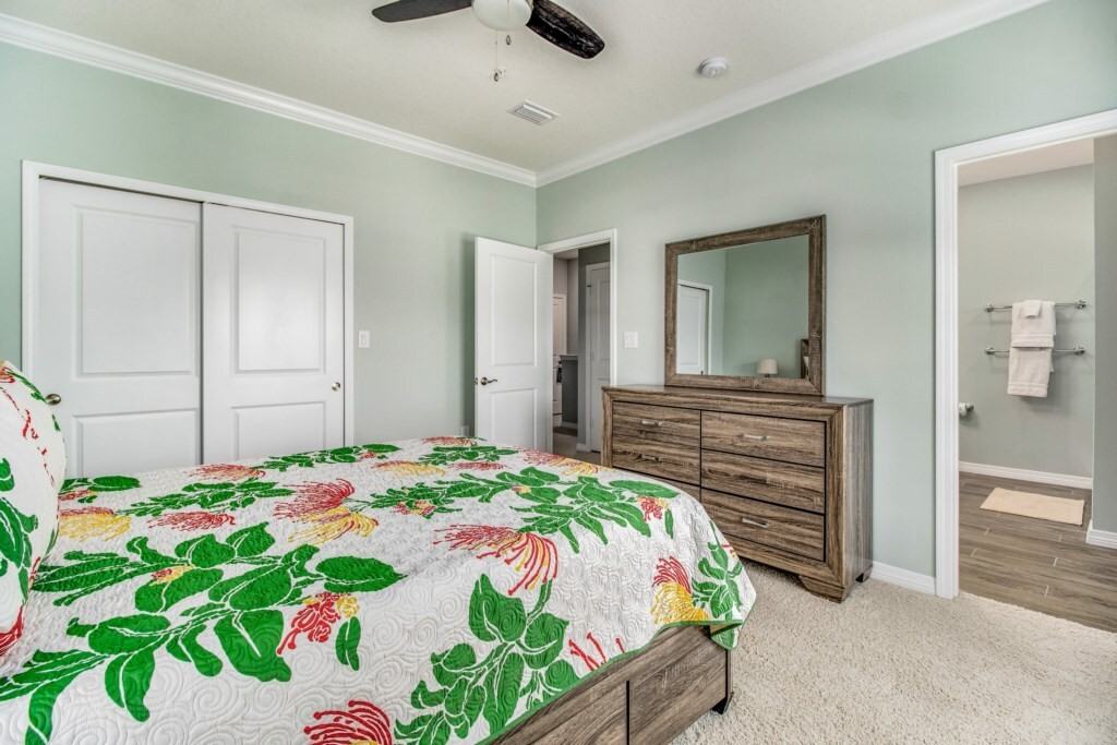 14370 Beach Heather Ct #1 - Photo 5 of 26