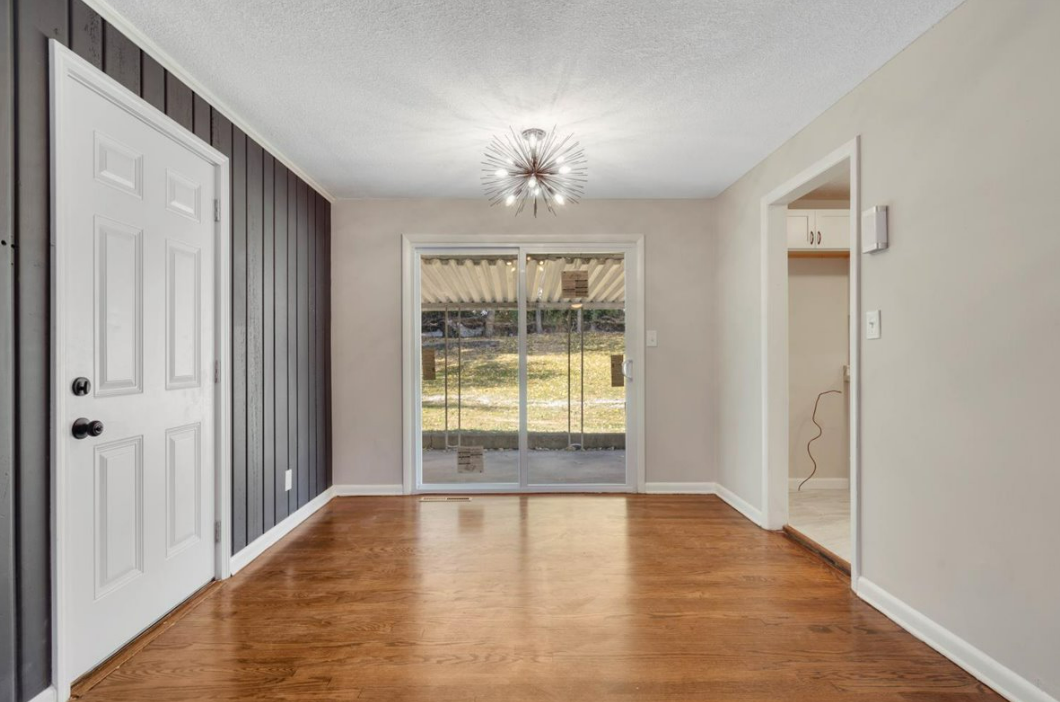 8208 Bellefontaine Ave - Photo 3 of 13