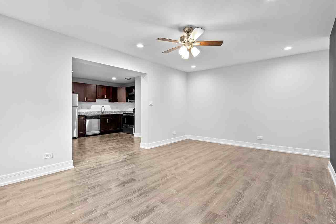 The Arbor Winthrop North - Photo 3 of 27