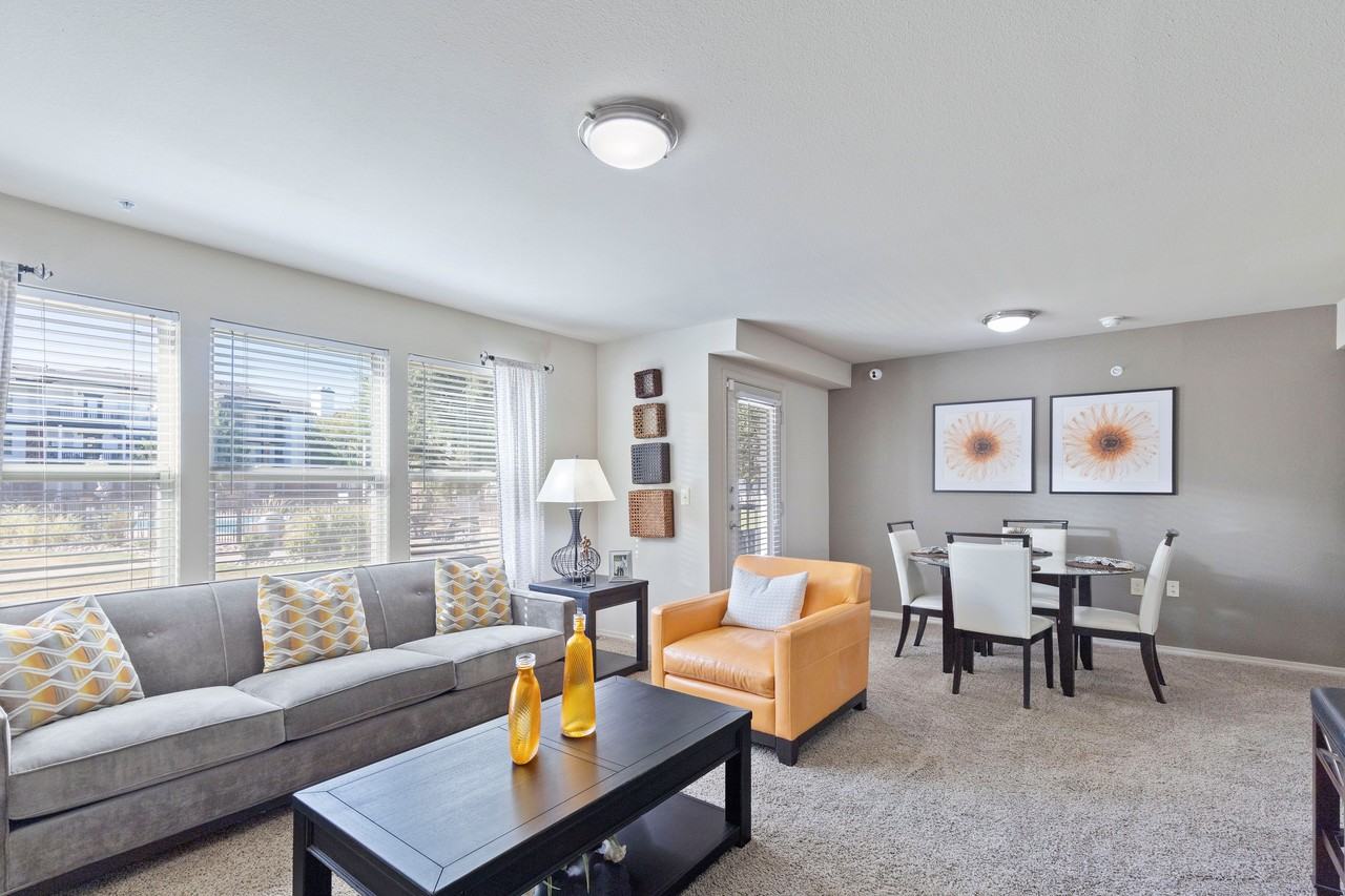 Icon at Lubbock - Photo 5 of 42