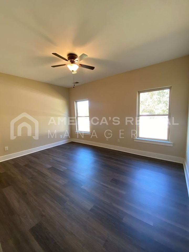 102 Appaloosa Way - Photo 2 of 30