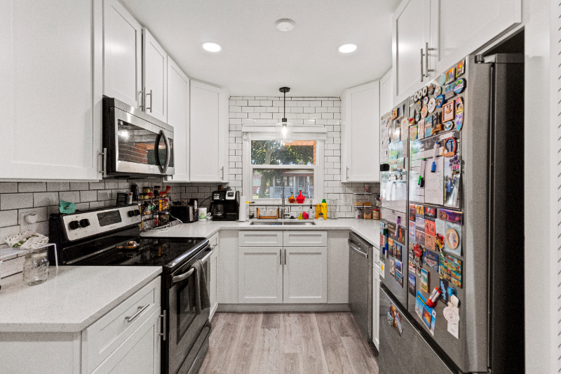 3668 East Carpenter Avenue - Photo 7 of 29