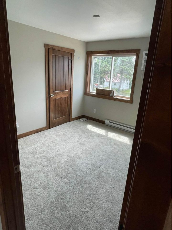 3614 Laurel Ave - Photo 3 of 16