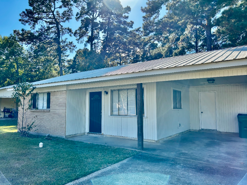 403 Ivy St - Photo 2 of 14