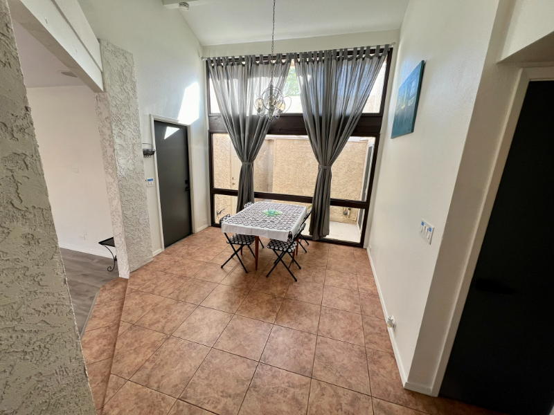 10624 N 7th Pl - Photo 3 of 20