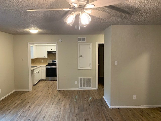 6205 Jackson Rd #D7 - Photo 2 of 10