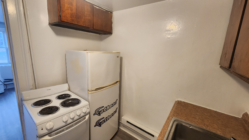 52 Clinton St #BS - Photo 2 of 8