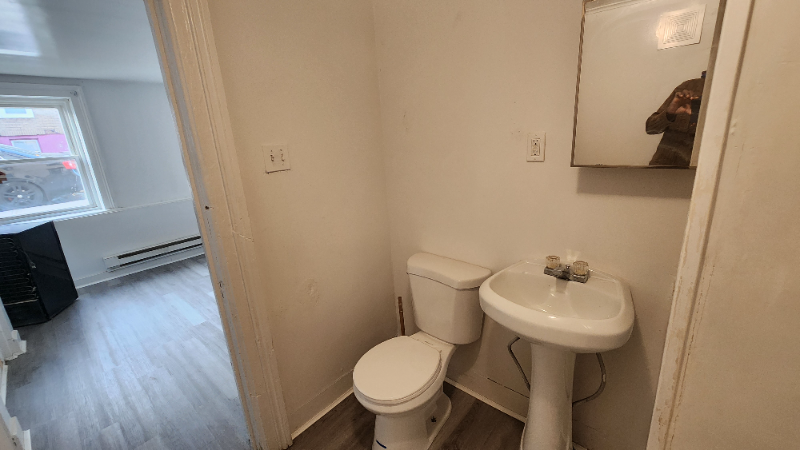 52 Clinton St #BS - Photo 4 of 8