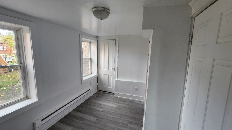 52 Clinton St #BS - Photo 7 of 8