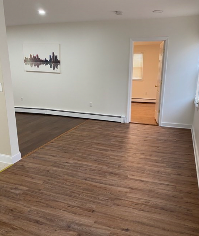 361 Webster St - Photo 3 of 11