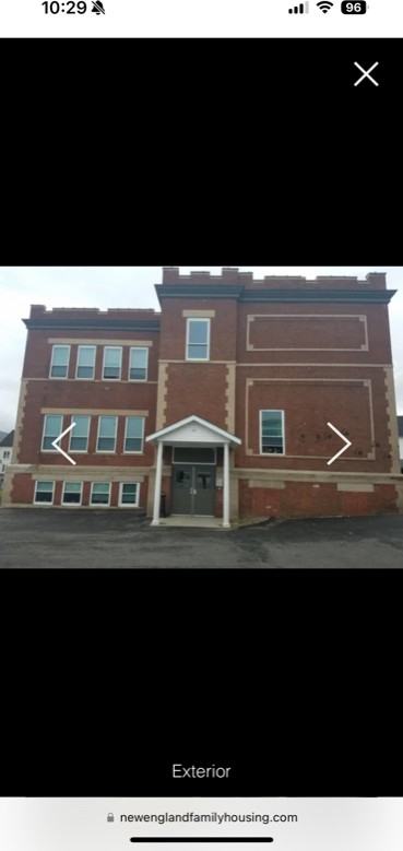 1 Bartlett Ct - Photo 2 of 6