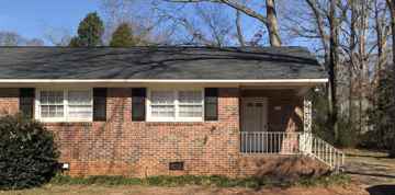 featured image of 275 Dogwood Club Rd