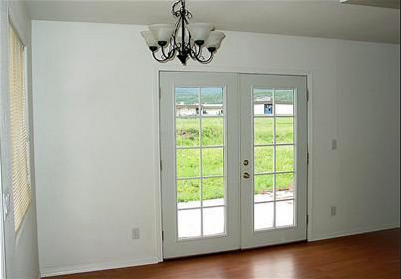 1081 W Rogers Ave - Photo 6 of 13