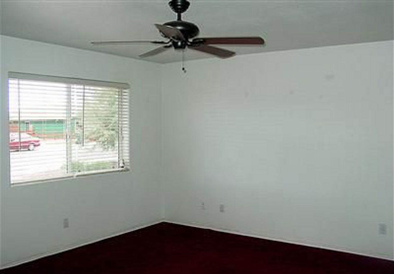 1081 W Rogers Ave - Photo 7 of 13