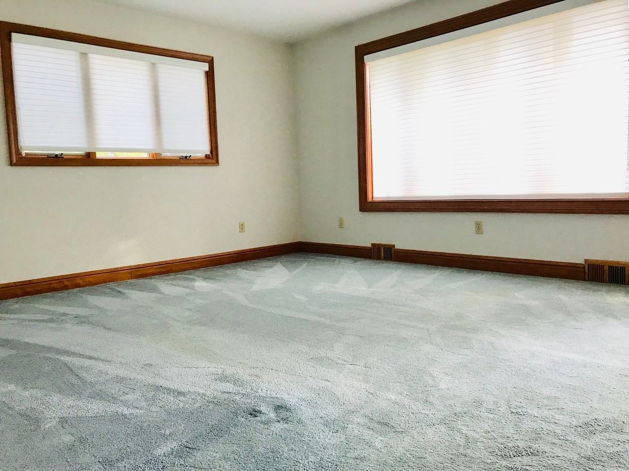 3732 Clearwater Ln - Photo 3 of 23