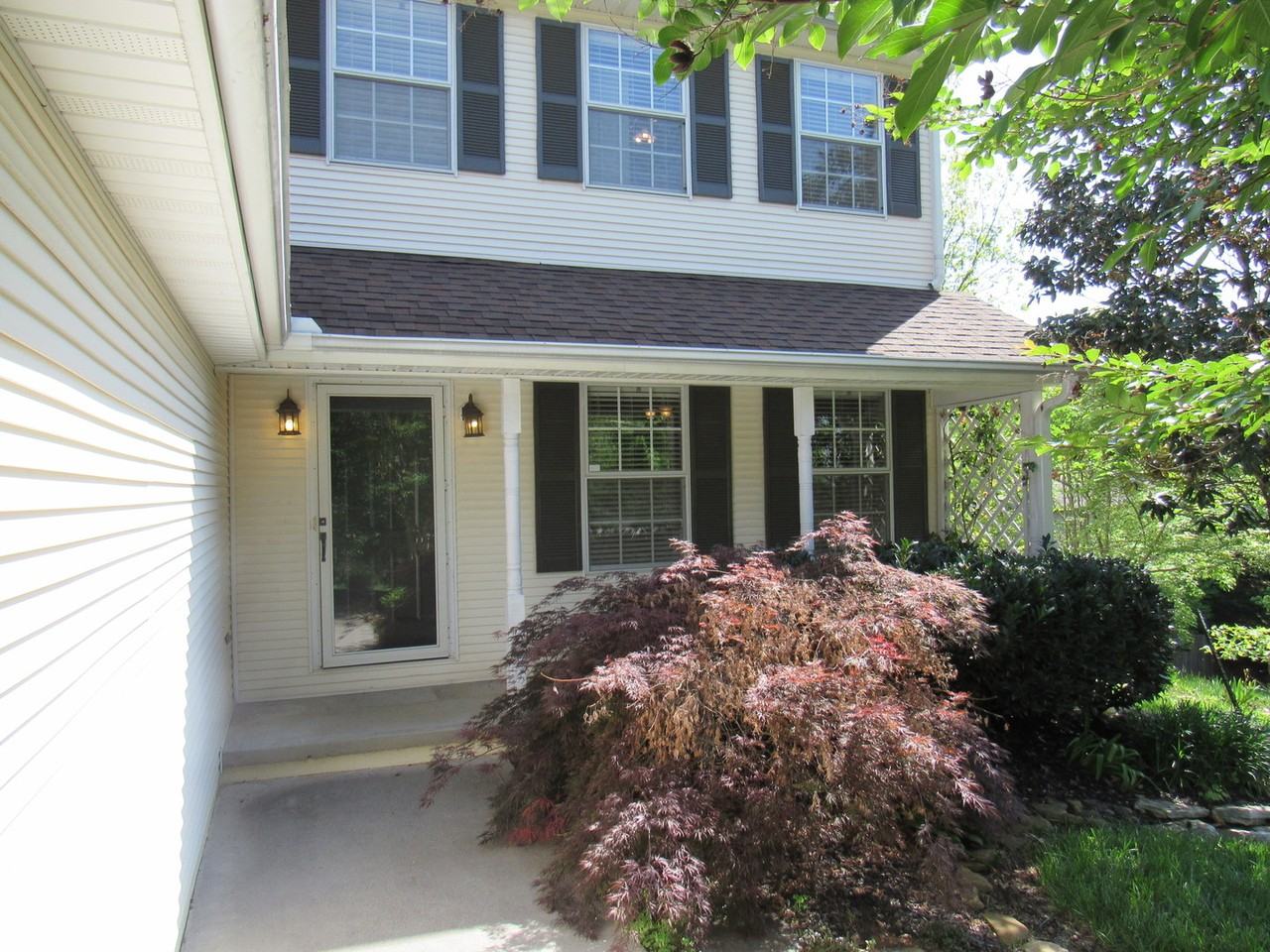 9017 Tall Timber Dr - Photo 2 of 26