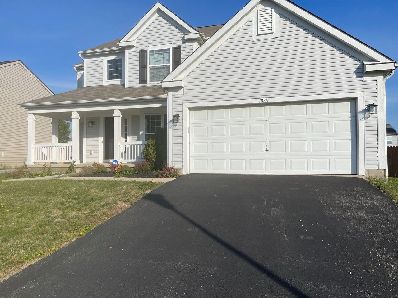 1086 Amherst Blvd - Photo 2 of 21