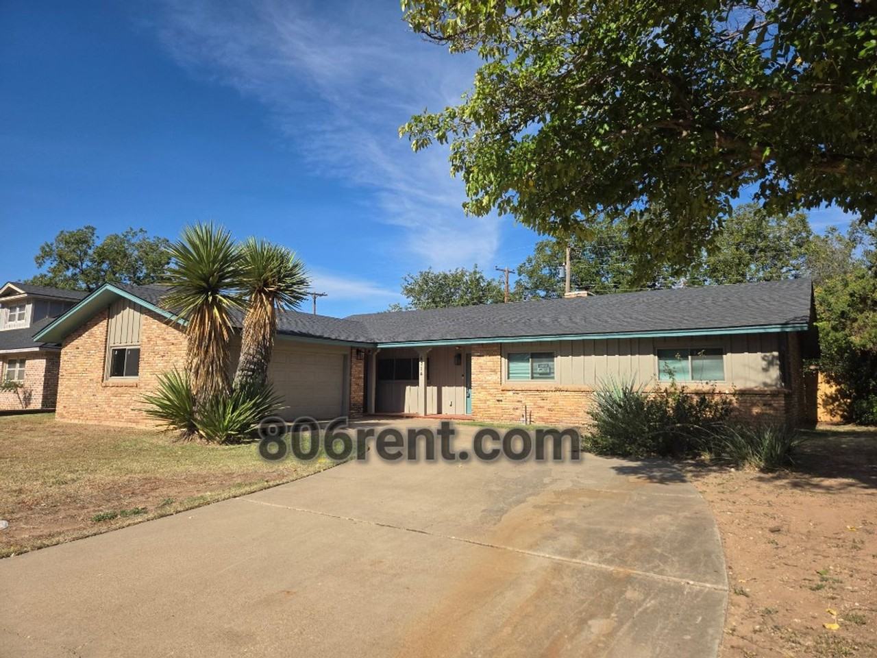 4714 29th St - Photo 2 of 25