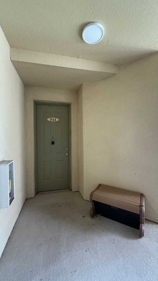 814 Terrace Ridge Cir #814 - Photo 2 of 32
