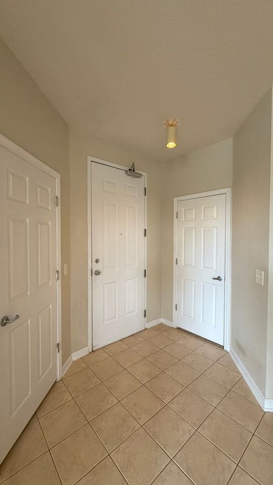 814 Terrace Ridge Cir #814 - Photo 3 of 32