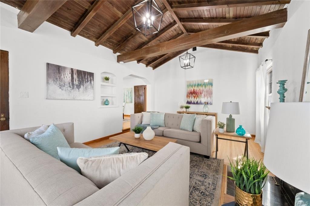 1976 Eden Ave - Photo 2 of 8