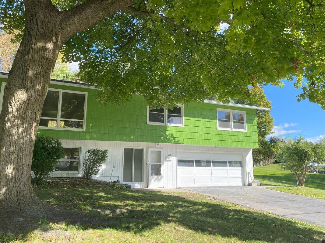 502 Hillside Ave - Photo 2 of 25