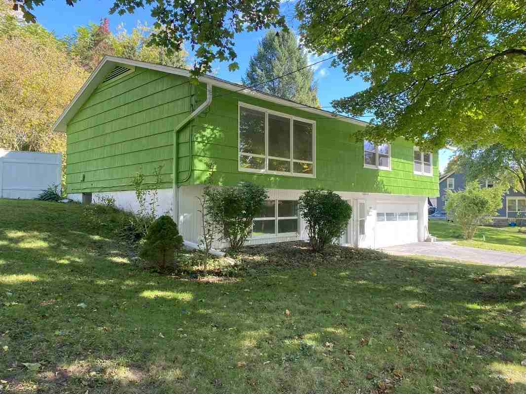 502 Hillside Ave - Photo 3 of 25