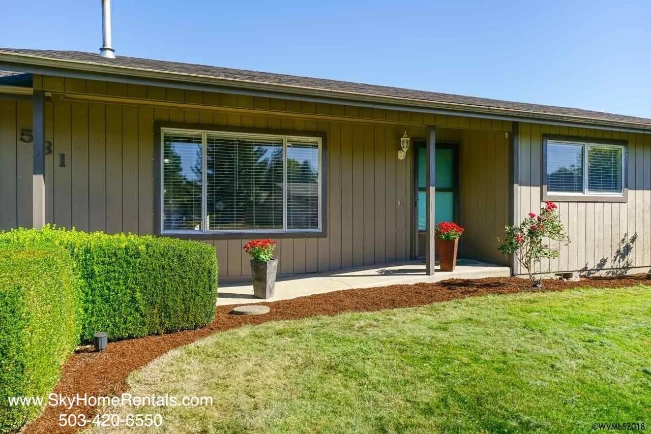 531 North 13th Street - Photo 3 of 30