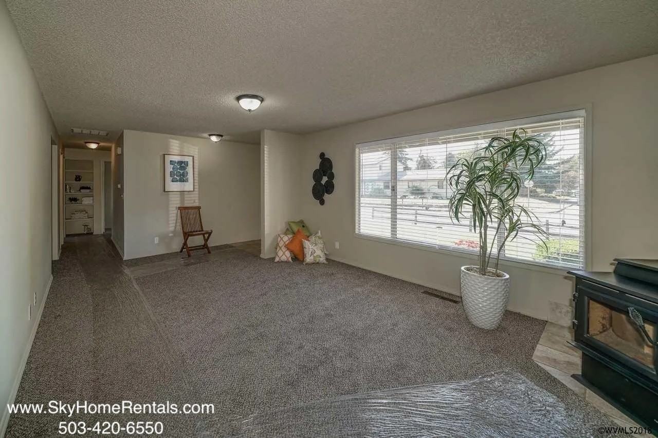 531 North 13th Street - Photo 7 of 30