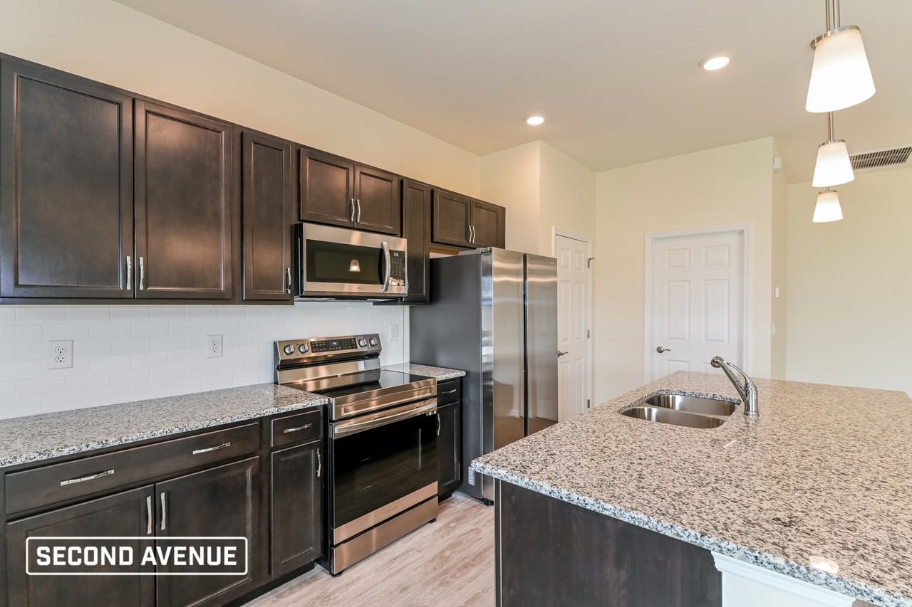 5863 Baker Rd - Photo 2 of 21