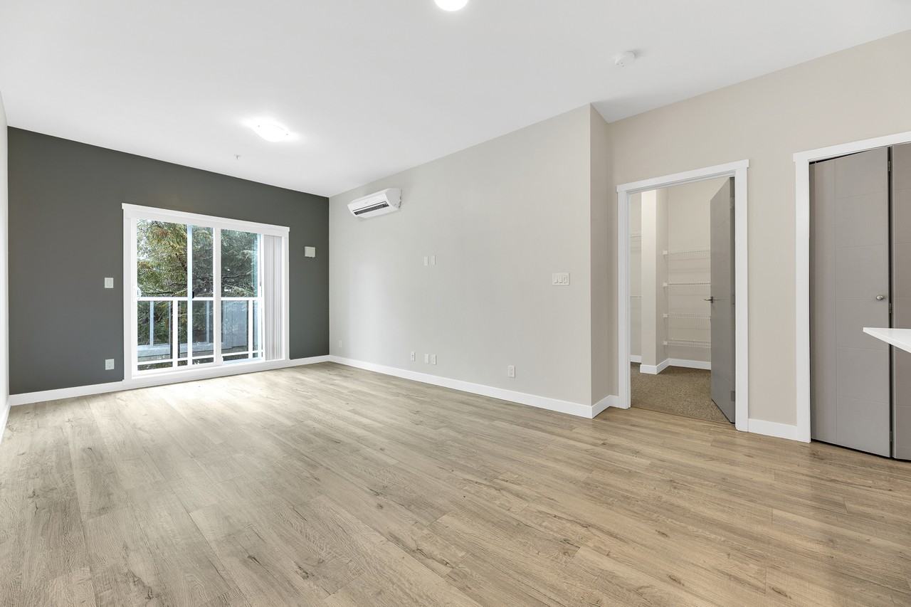 Hedstrom House - Photo 5 of 10