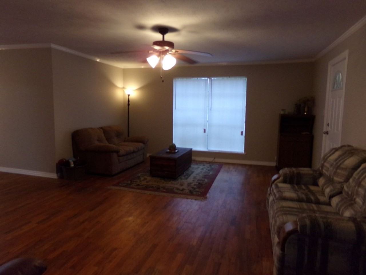 125 W California St - Photo 2 of 11